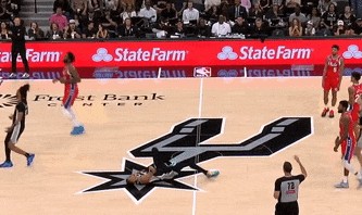 开云体育官方网站-我去！又伤1个！强行带伤回归卡规则！文班真的很想要！给他吗|MVP|保罗·乔治|圣安东尼奥马刺队|费城76人队|卢卡-东契奇_新浪体育_新浪新闻