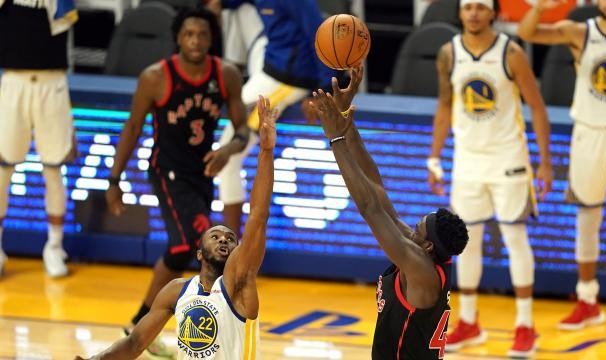 开云官方网站-送出4记封盖！维金斯：我在改变外界对我的防守看法